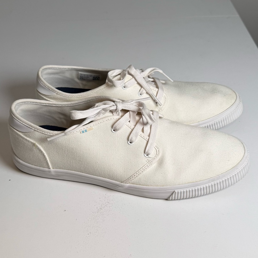 Men’s Toms Classic White Canvas Sneakers Boat shoes size 11